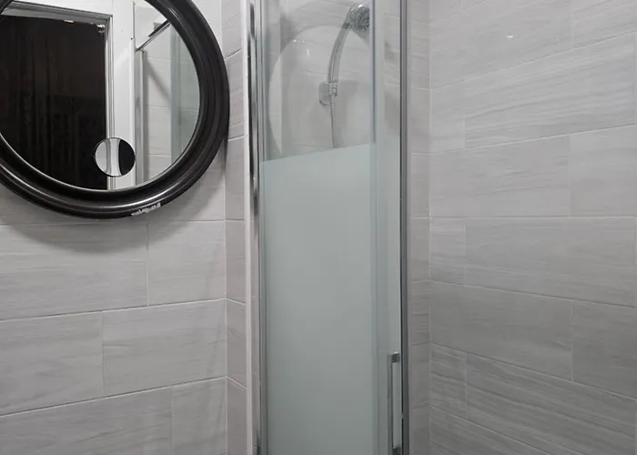 Alojamento de Acomodação e Pequeno-almoço Captin 3*